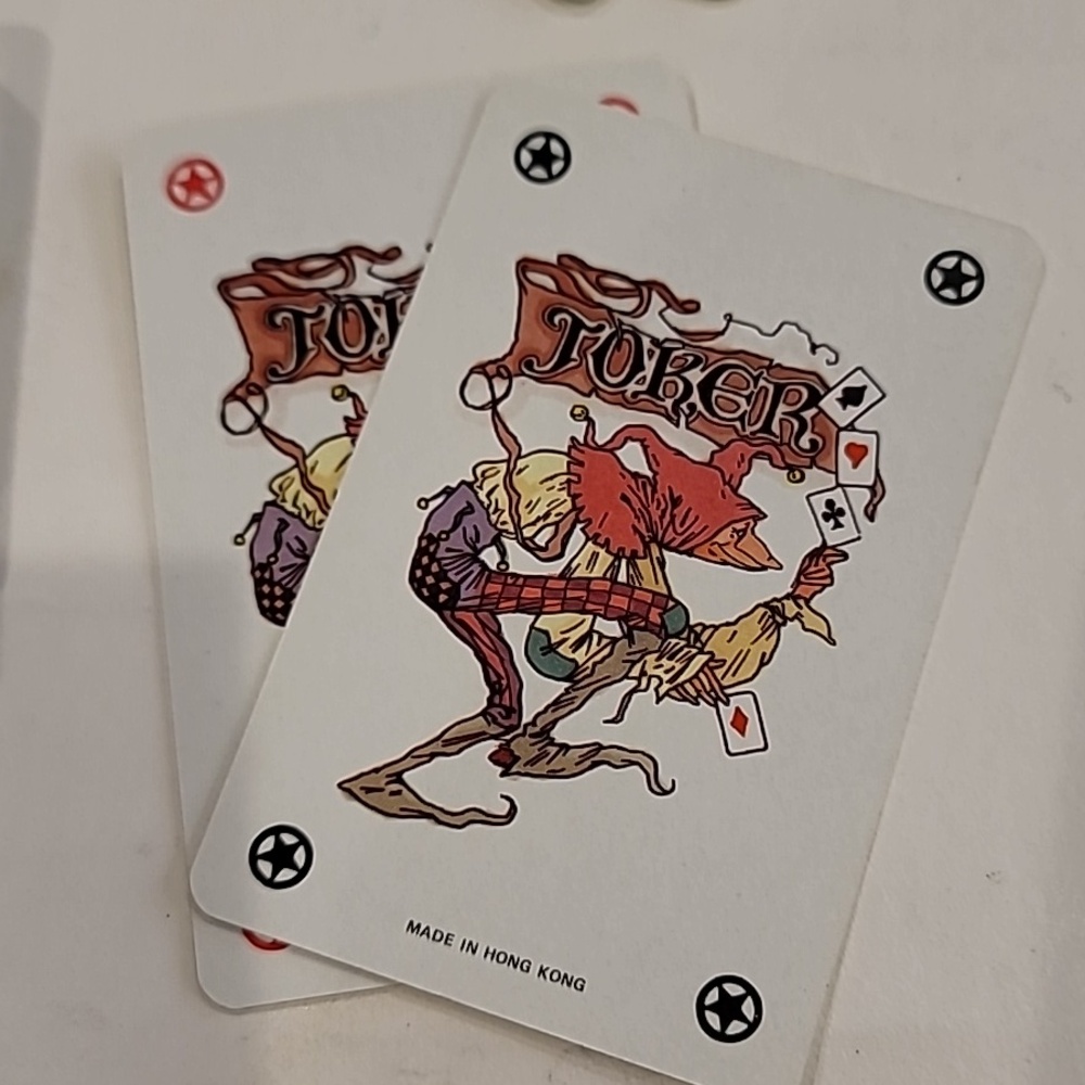 Vintage 70's Cincinnati Playing Cards In Plexi Holder - Picture 3 of 4